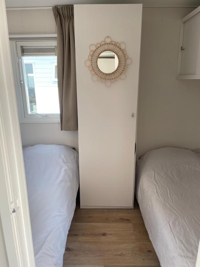 Luxe Chalet Direct Aan Het Water Met Strand Lith Exteriér fotografie