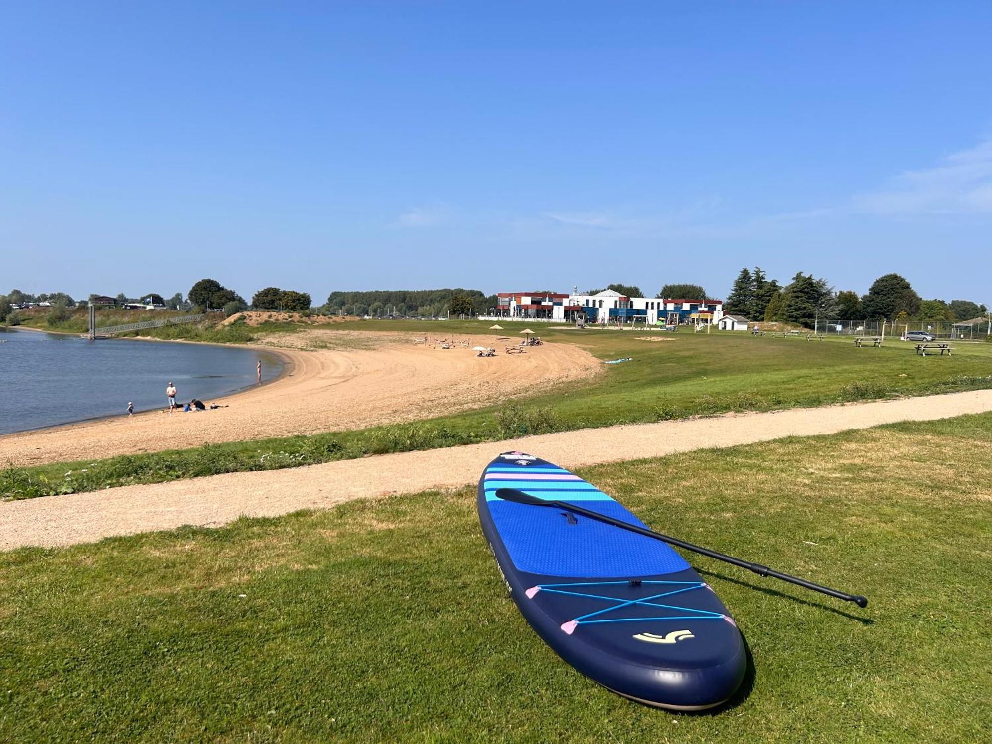 Luxe Chalet Direct Aan Het Water Met Strand Lith Exteriér fotografie